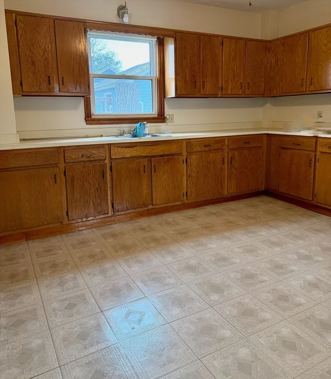 43 Aborn St, Peabody