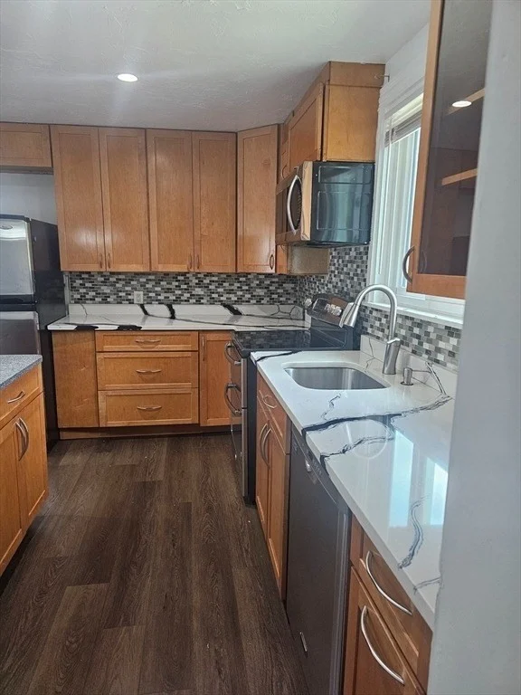 304 Wood St, Charlestown