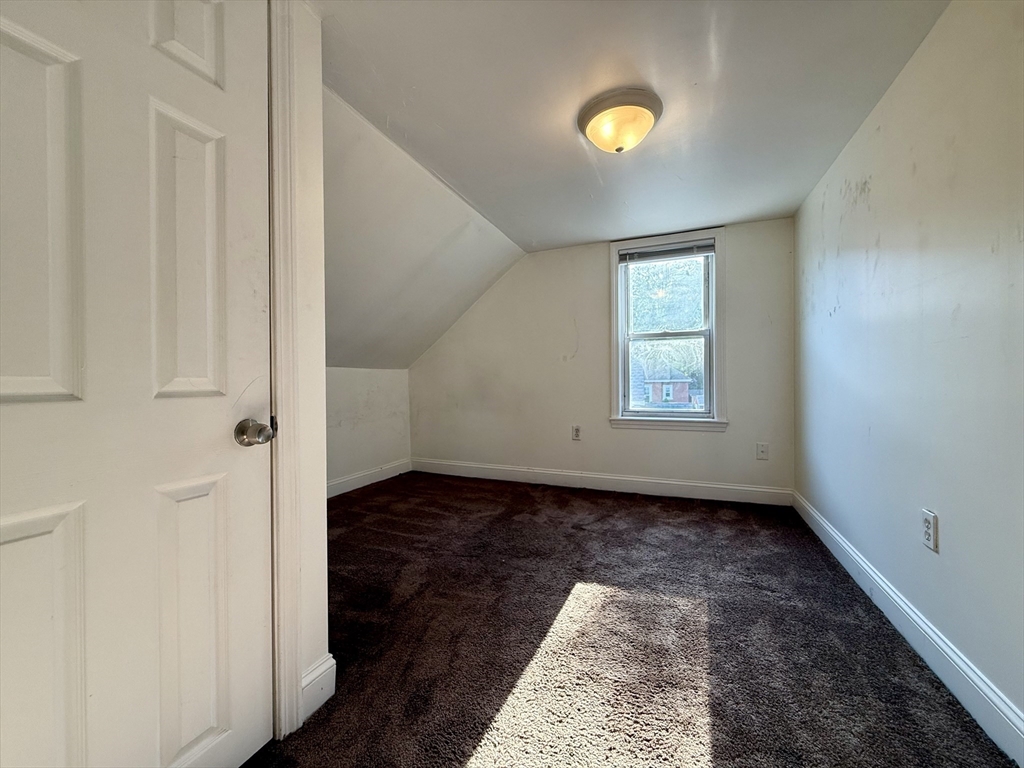 42 Broad St, North Attleboro