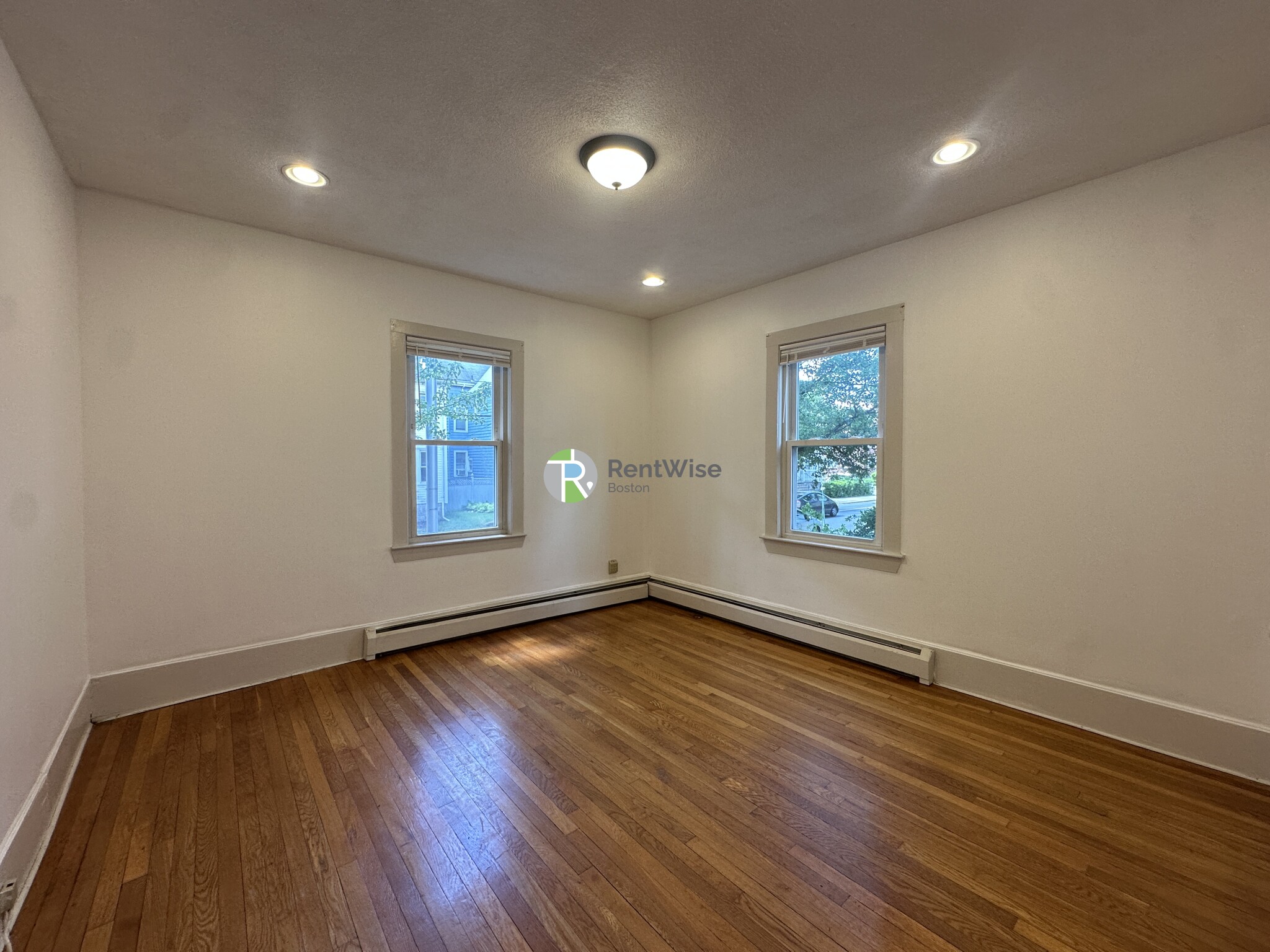 333 Medford St, Malden