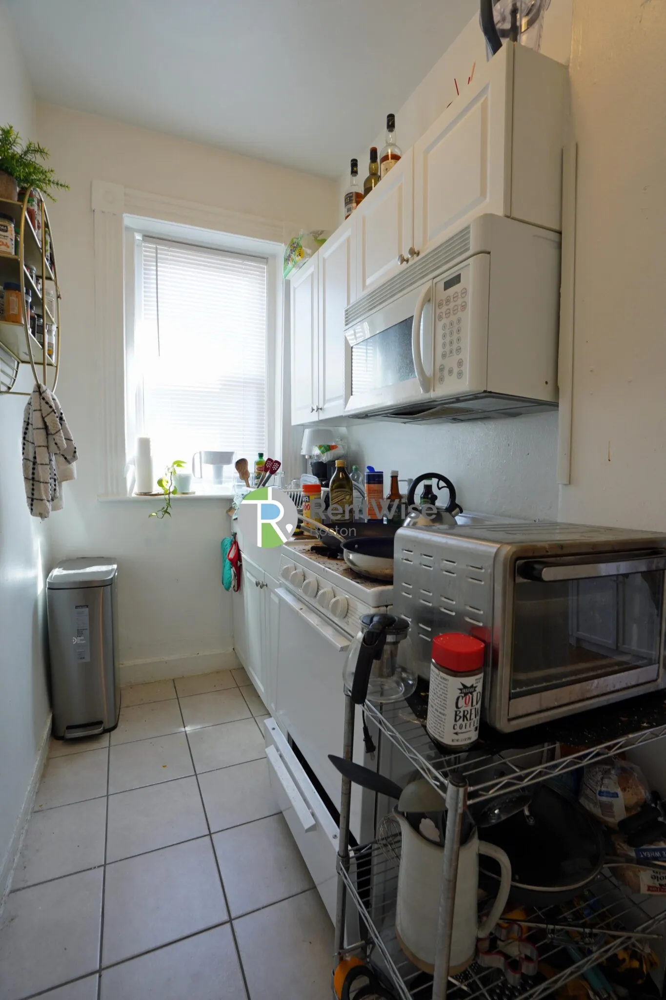 1298 Commonwealth Ave, Allston