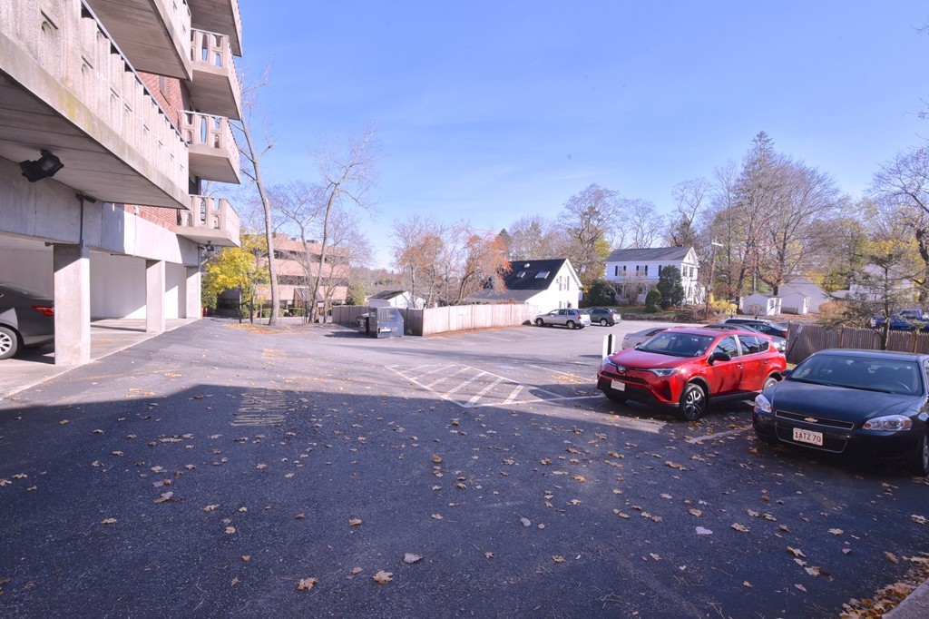 10 Main St, Framingham