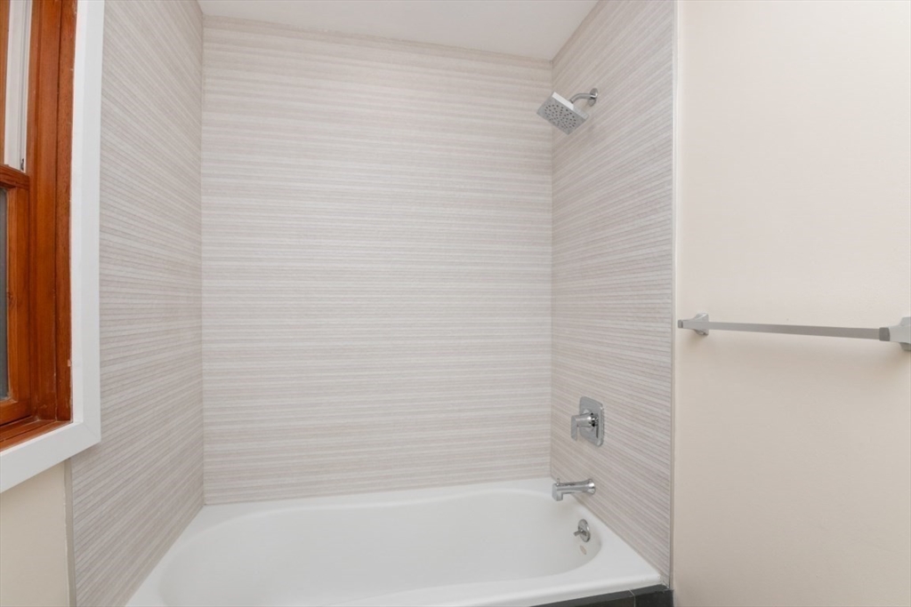 224 Hurley St, Kendall Square