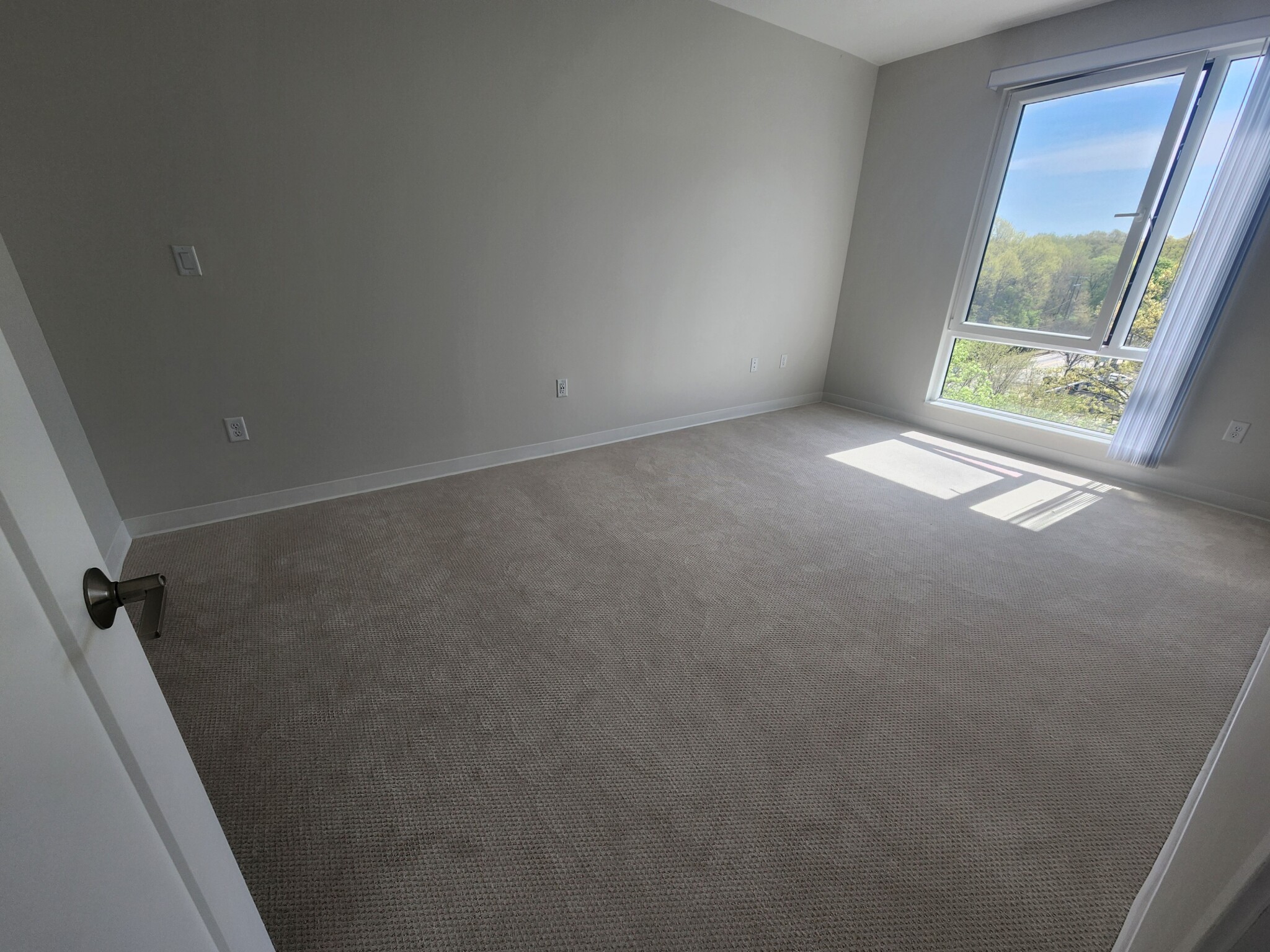 287 Walk Hill, Roslindale