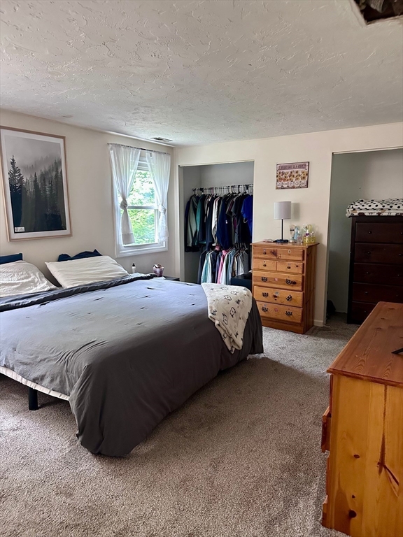 560 Bedford St, Abington