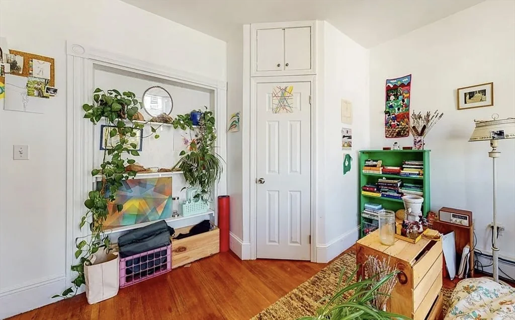 65 Wyman, Jamaica Plain