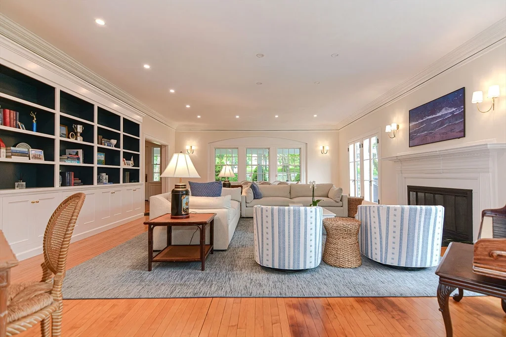 135 Bridge St, Manchester