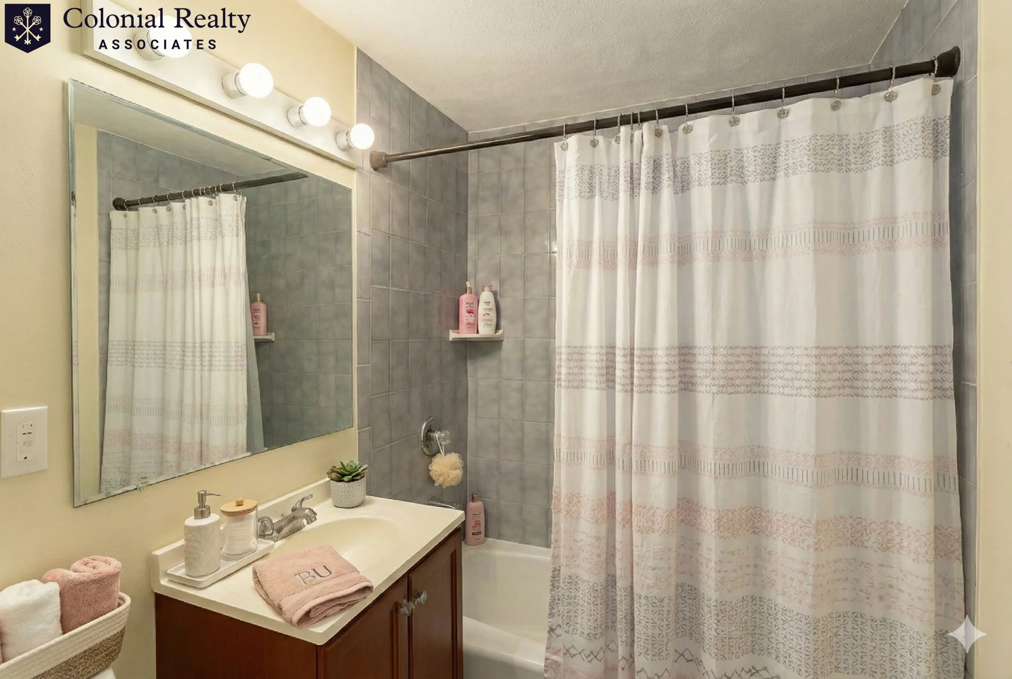 47 Chapman St, Watertown