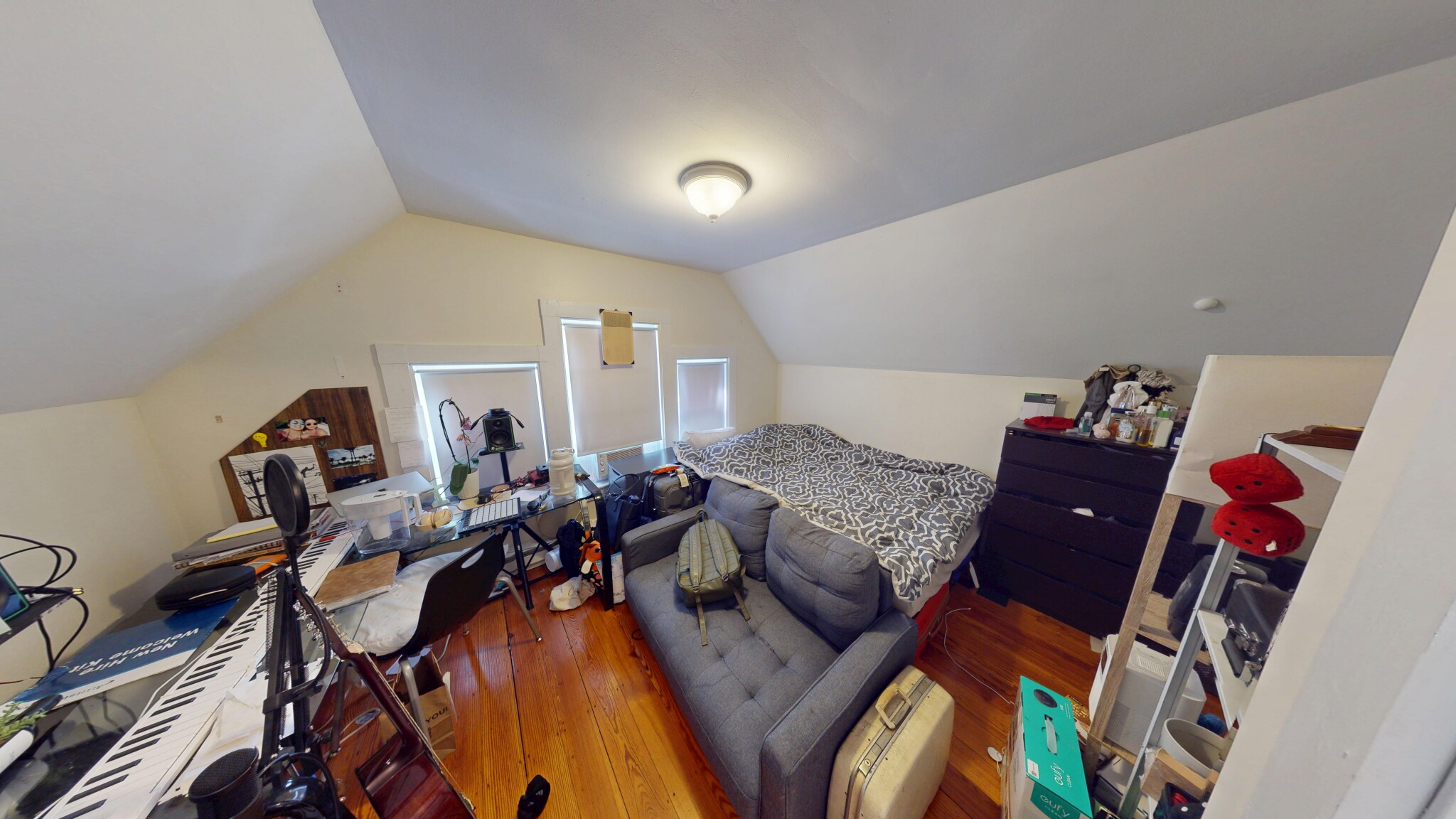 1 Woodstock Ave, Brighton