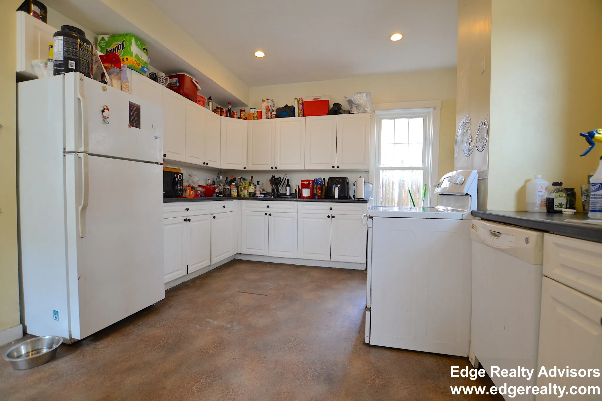 28 Highgate St, Allston