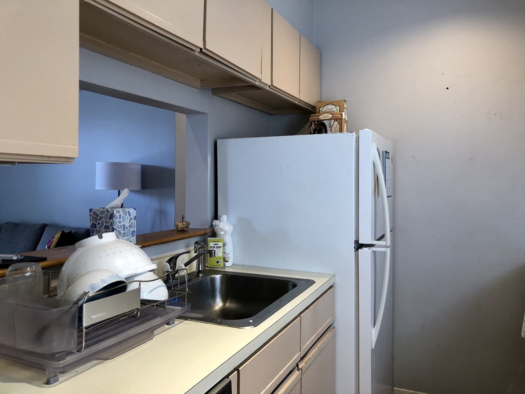 2A Wellington St, South End