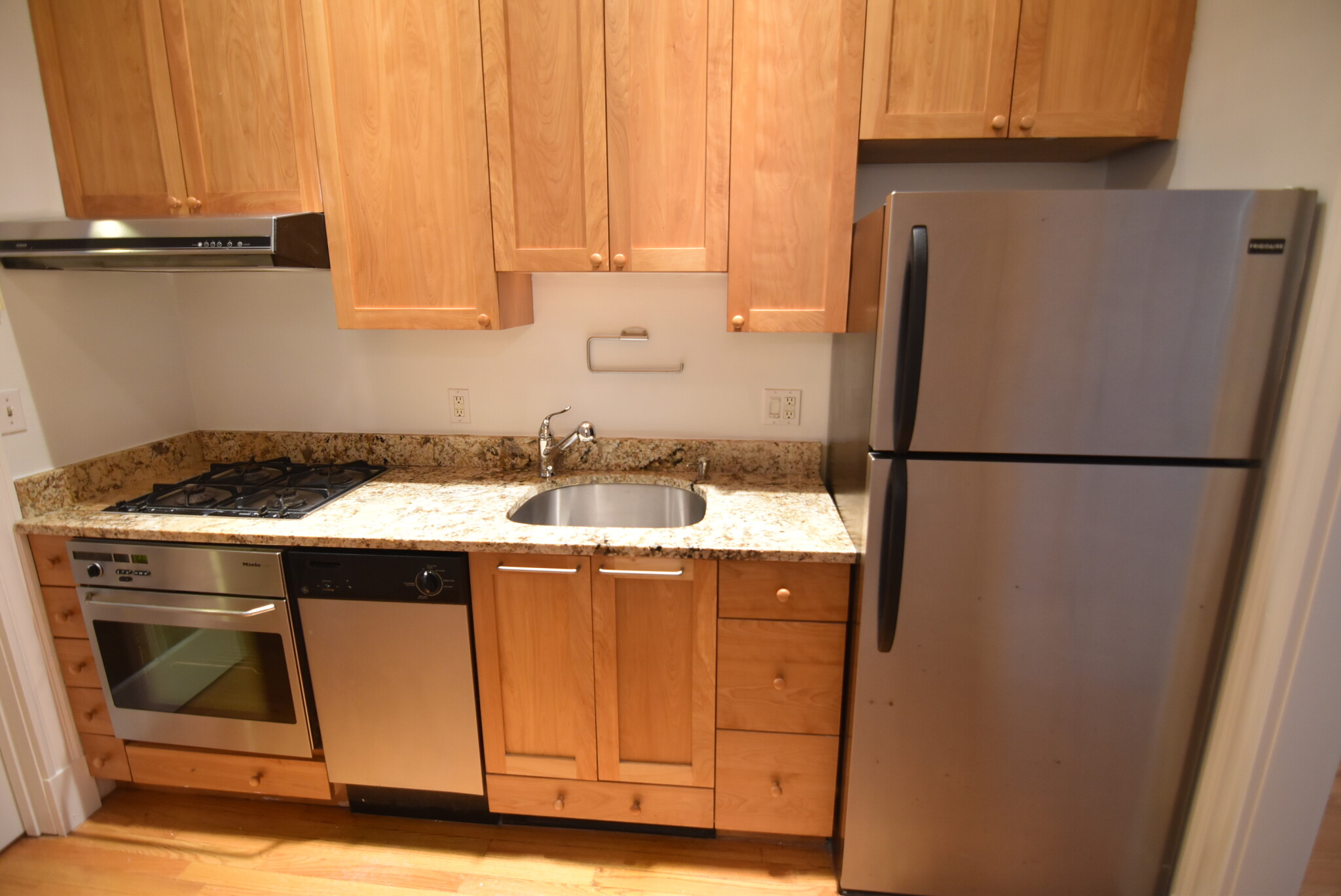 88 West Cedar St, Beacon Hill