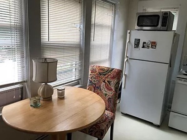 92 West Central St, Natick