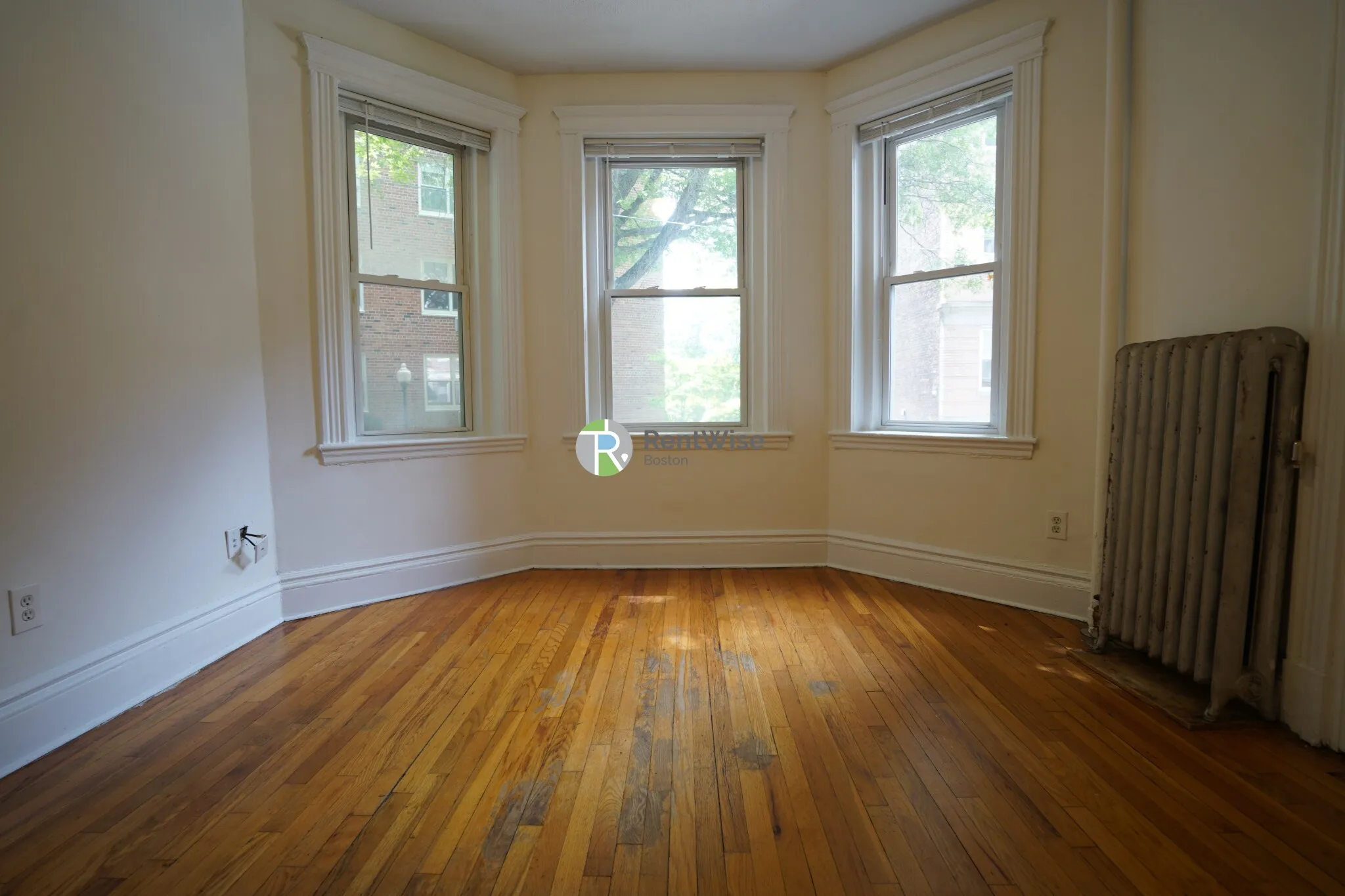 6 Camelot Ct, Brighton