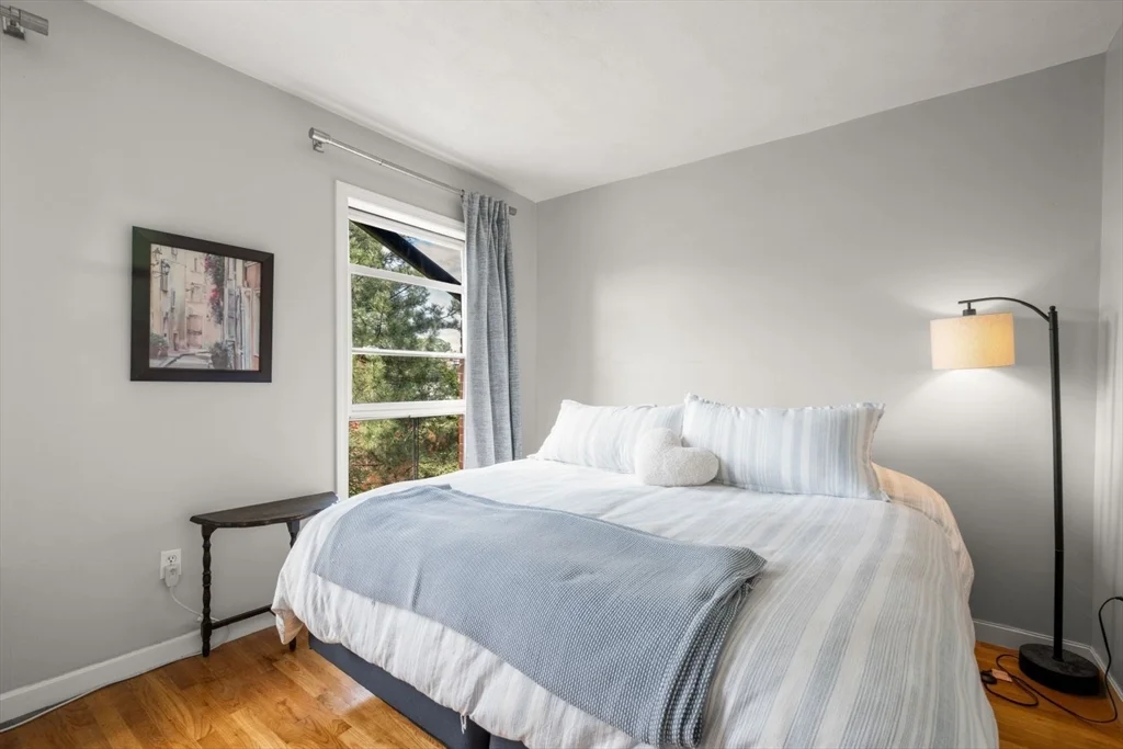 277 Shawmut Ave, South End