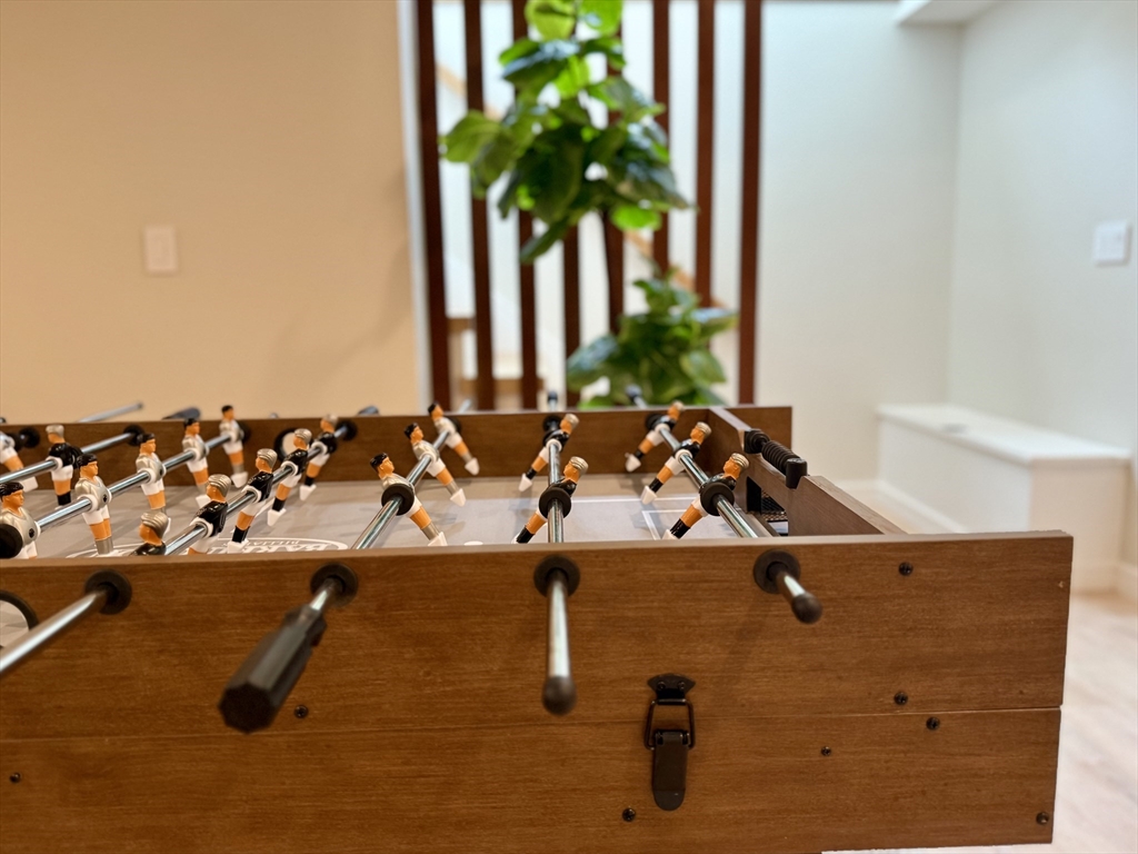 14 Bernard Circle, Tisbury