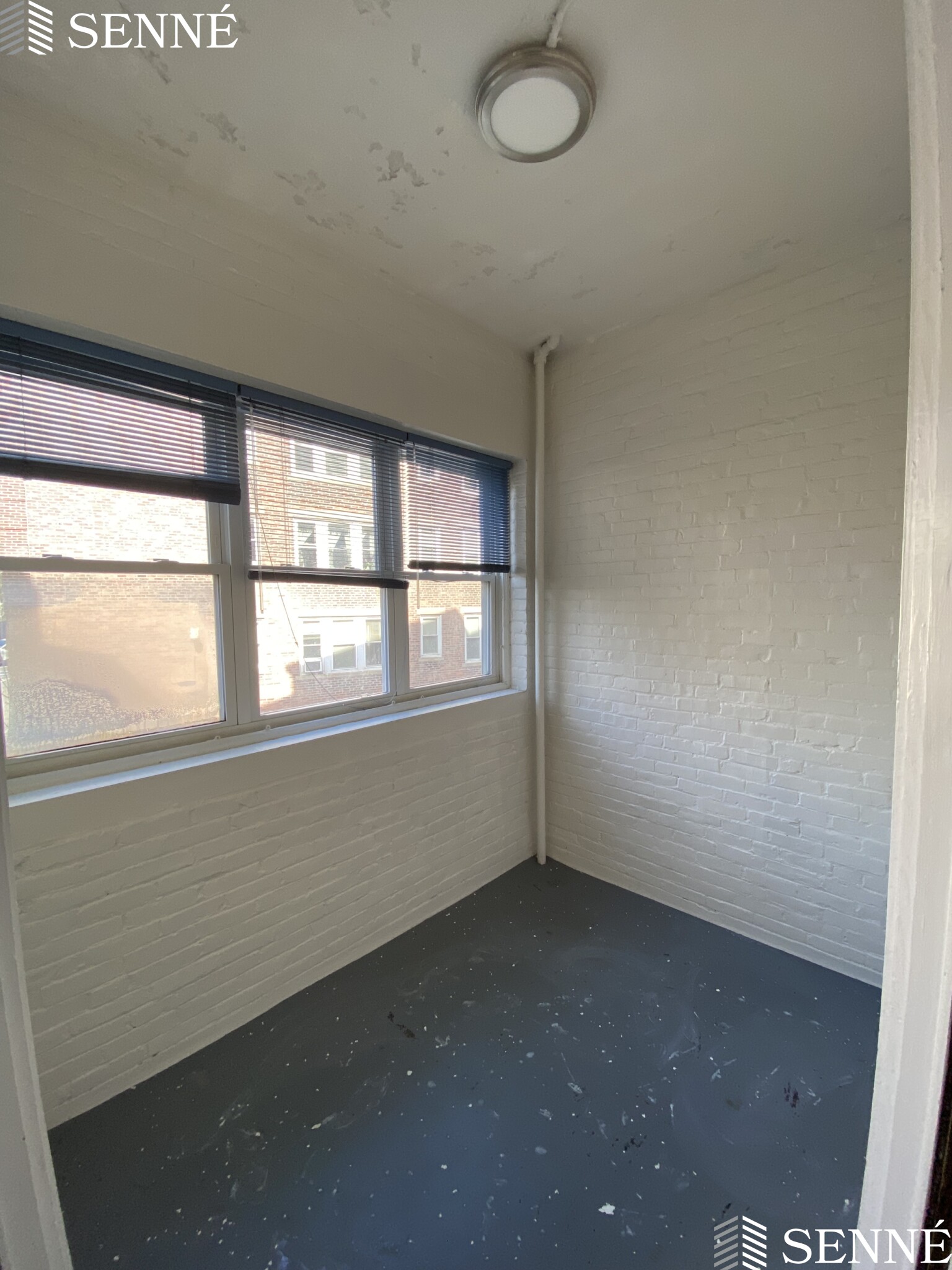 5 Linnaean St, Neighborhood Nine