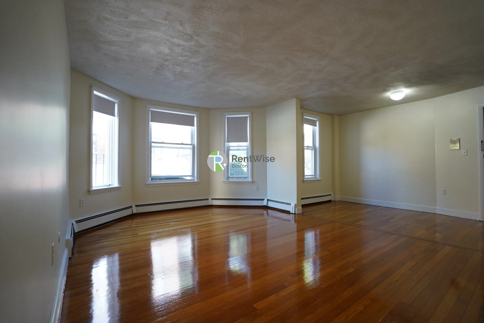 312 Tappan St, Aspinwall Hill