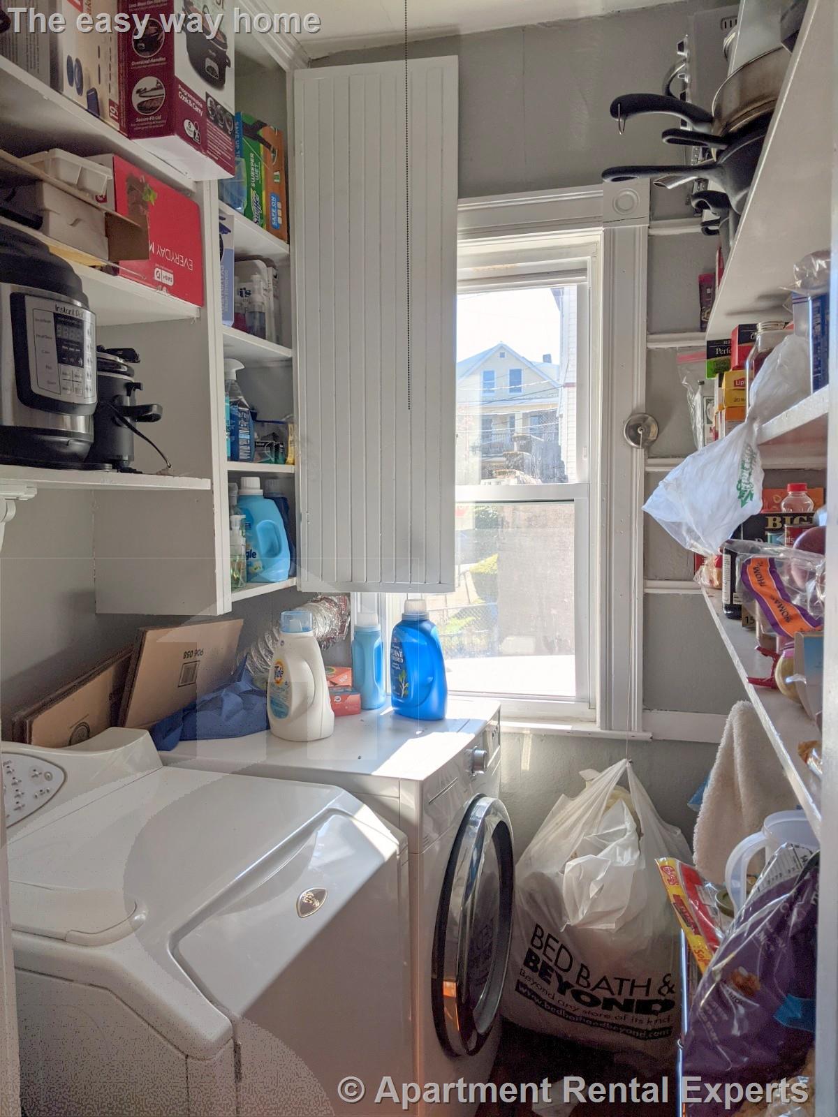 41-43 Belknap St, Teele Square