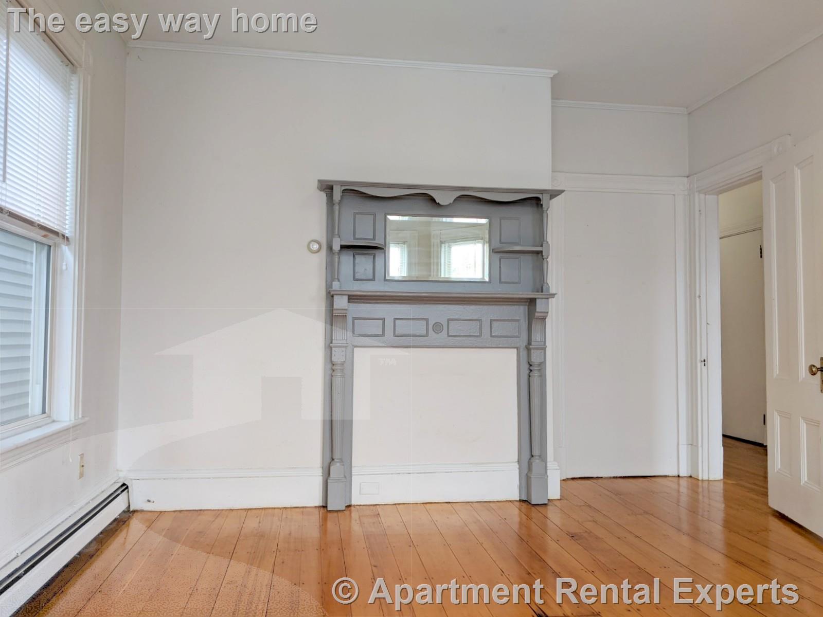 392 Washington St, Ward Two