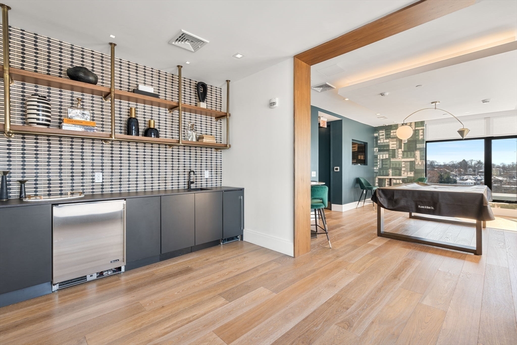 191 Washington St, Brighton