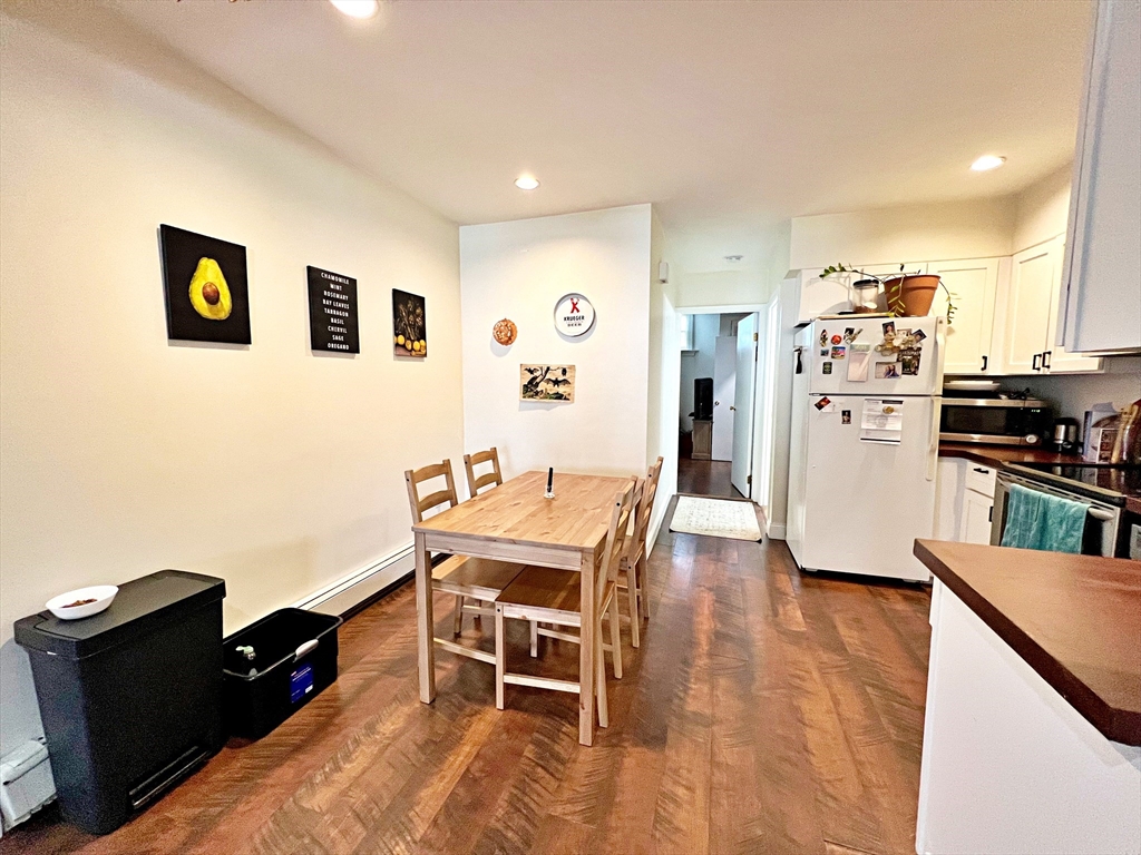 418 Sumner St, East Boston