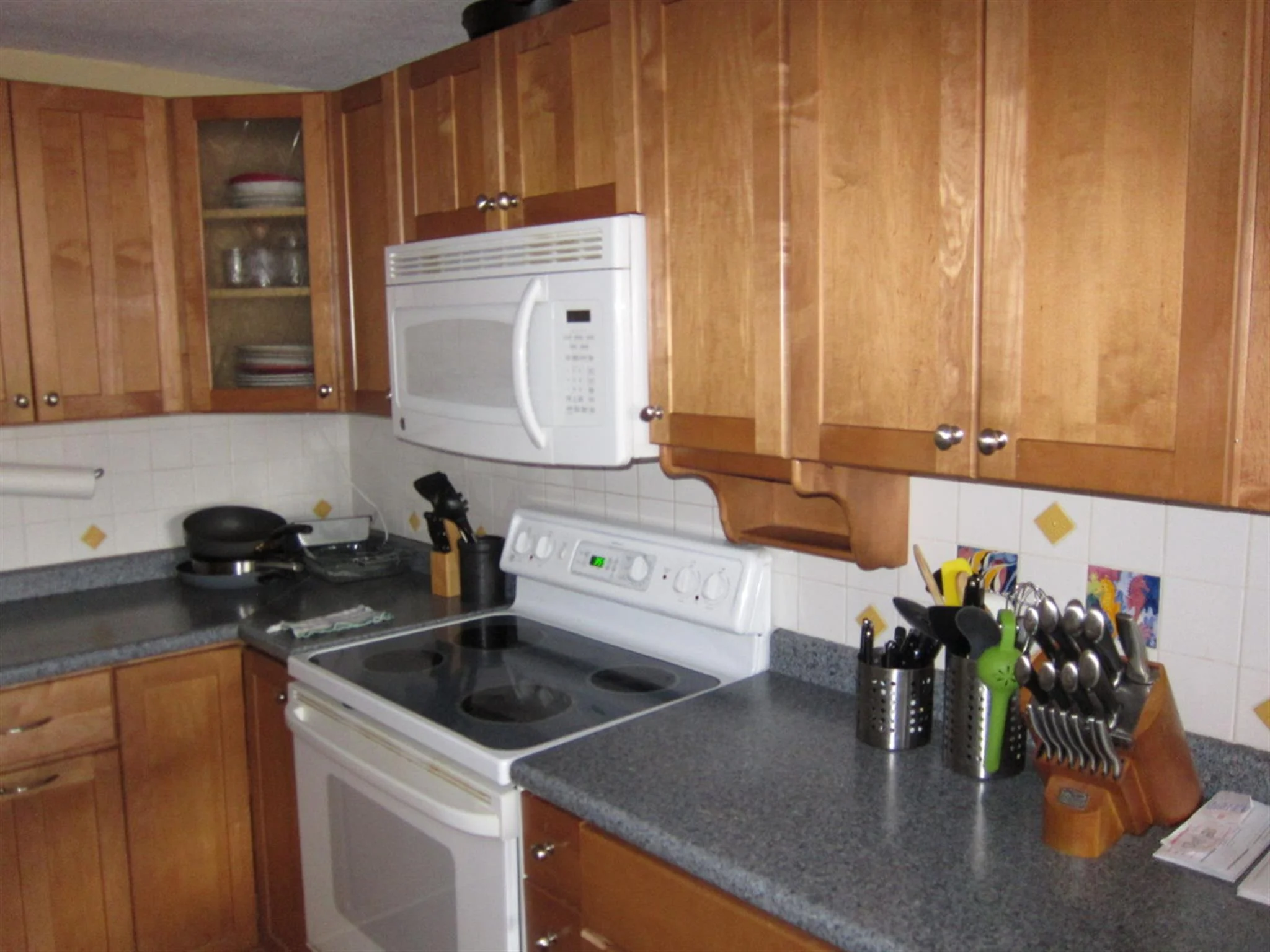 94 Beacon St, Ward Two