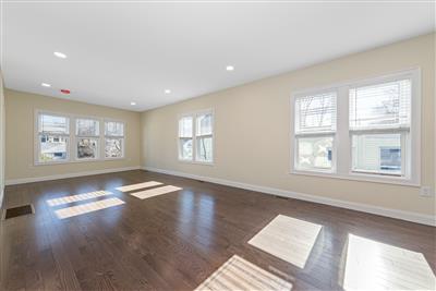 232 Fulton St, Medford