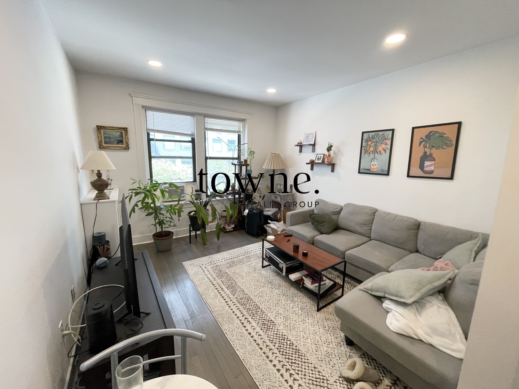 11 Peterborough St, Fenway