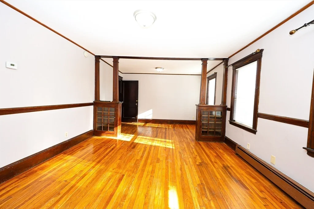 65 Clifford St, Hyde Park