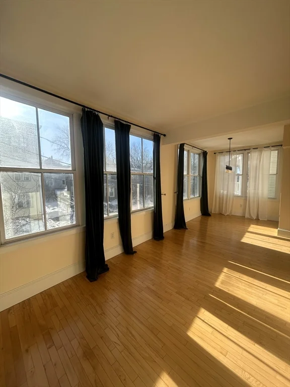 17 Ivaloo St, Ward Two