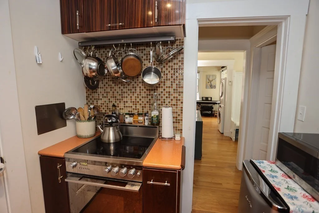 2 Arnold Cir, Mid Cambridge