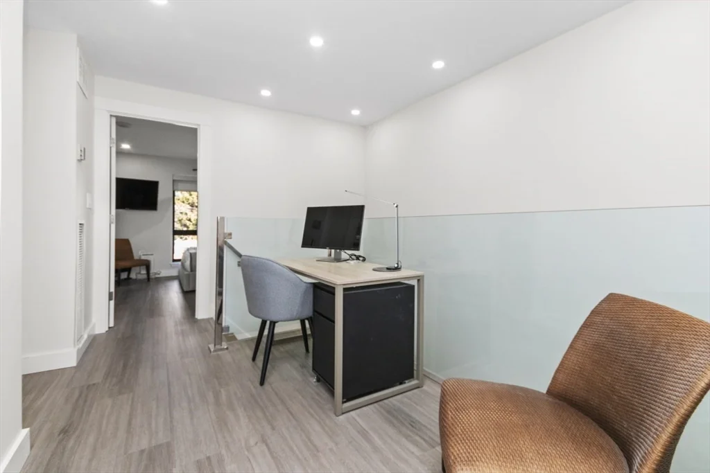 199 Coolidge Ave, East Watertown