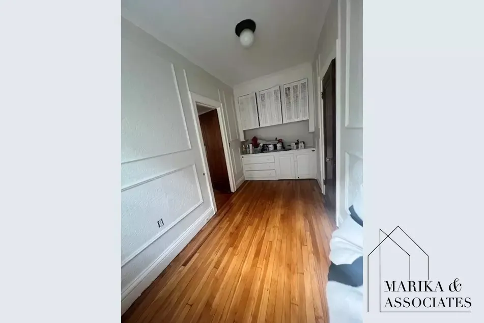 67 Green St, North Brookline