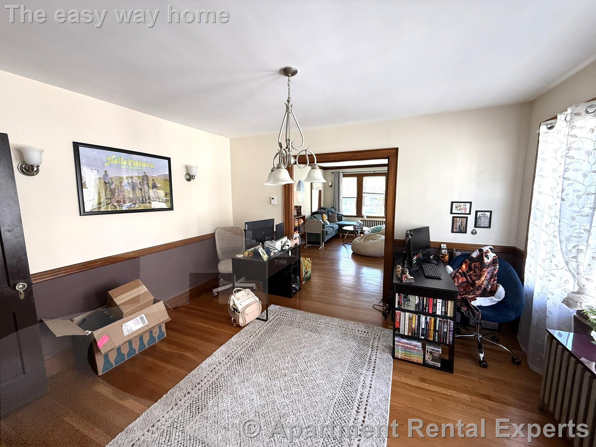 53 Forest St, Medford Square