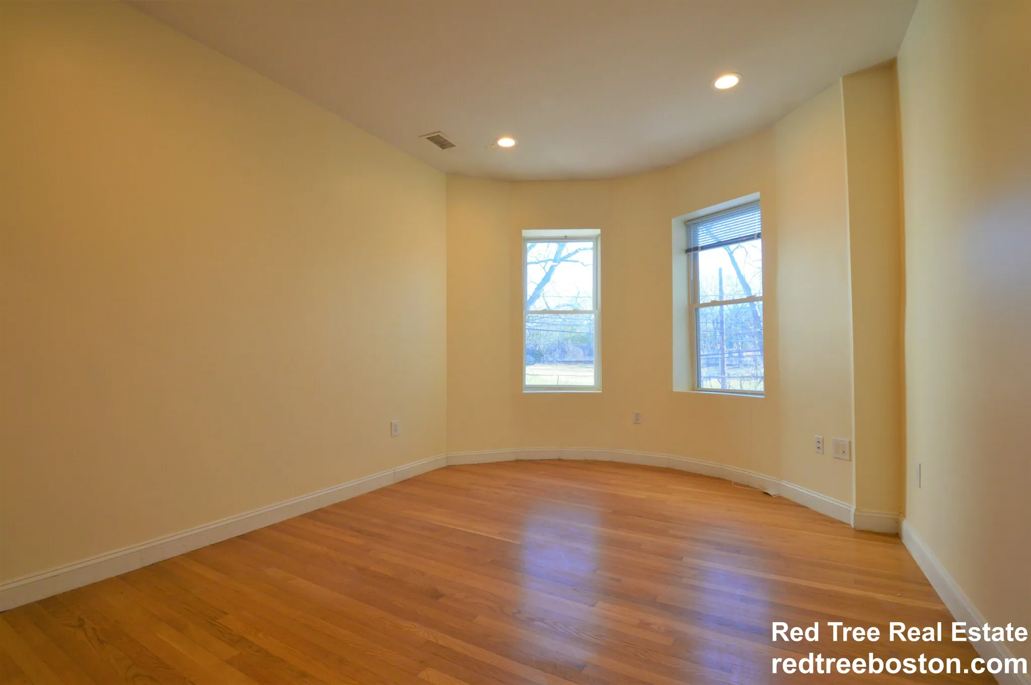 1801 Beacon St, Brookline