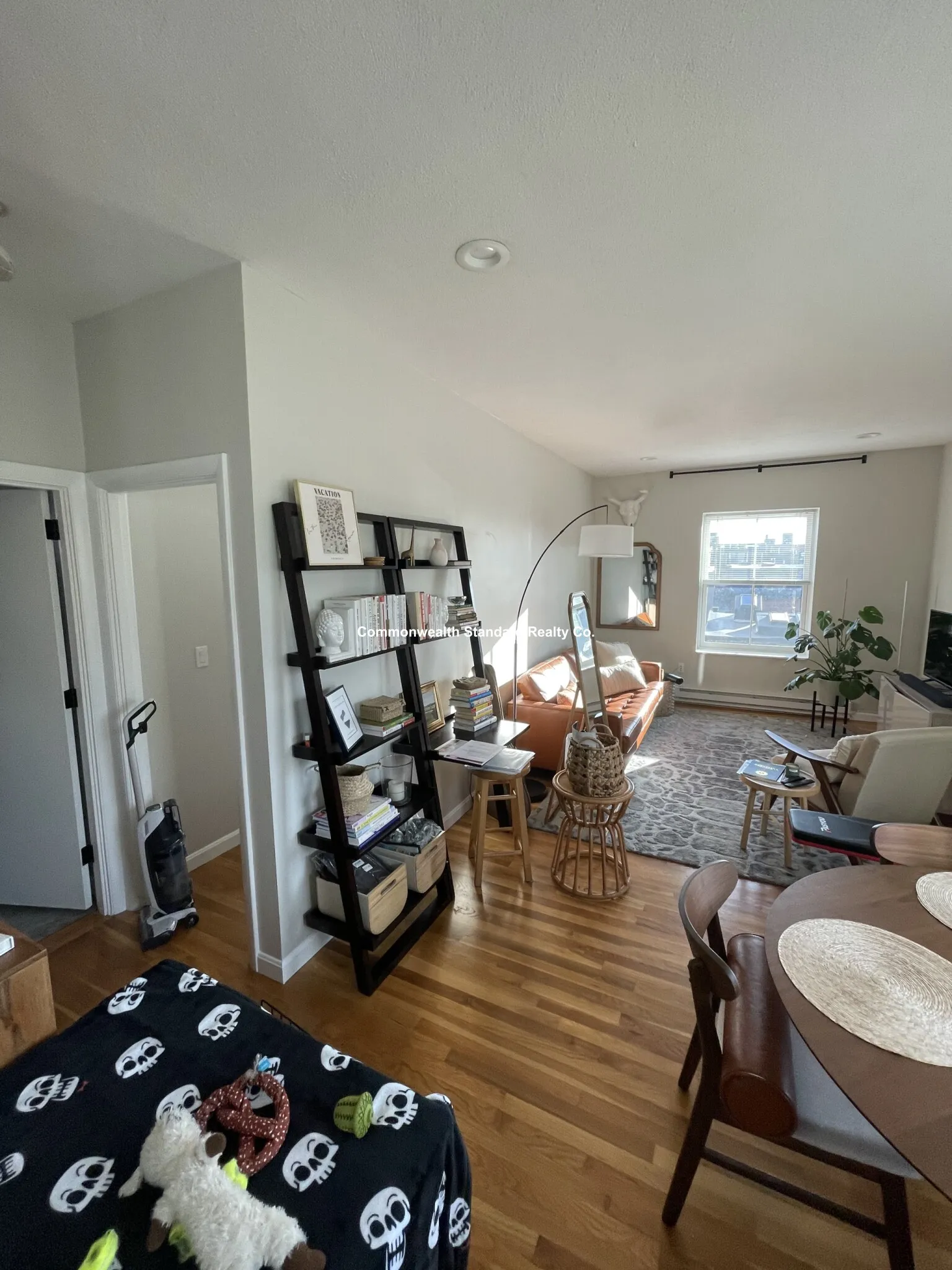 3 Worcester Sq, South End