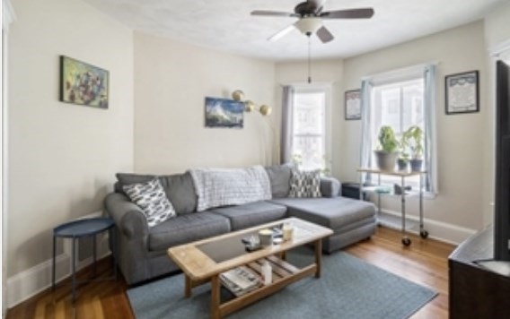 44 Greenleaf Ave, Medford