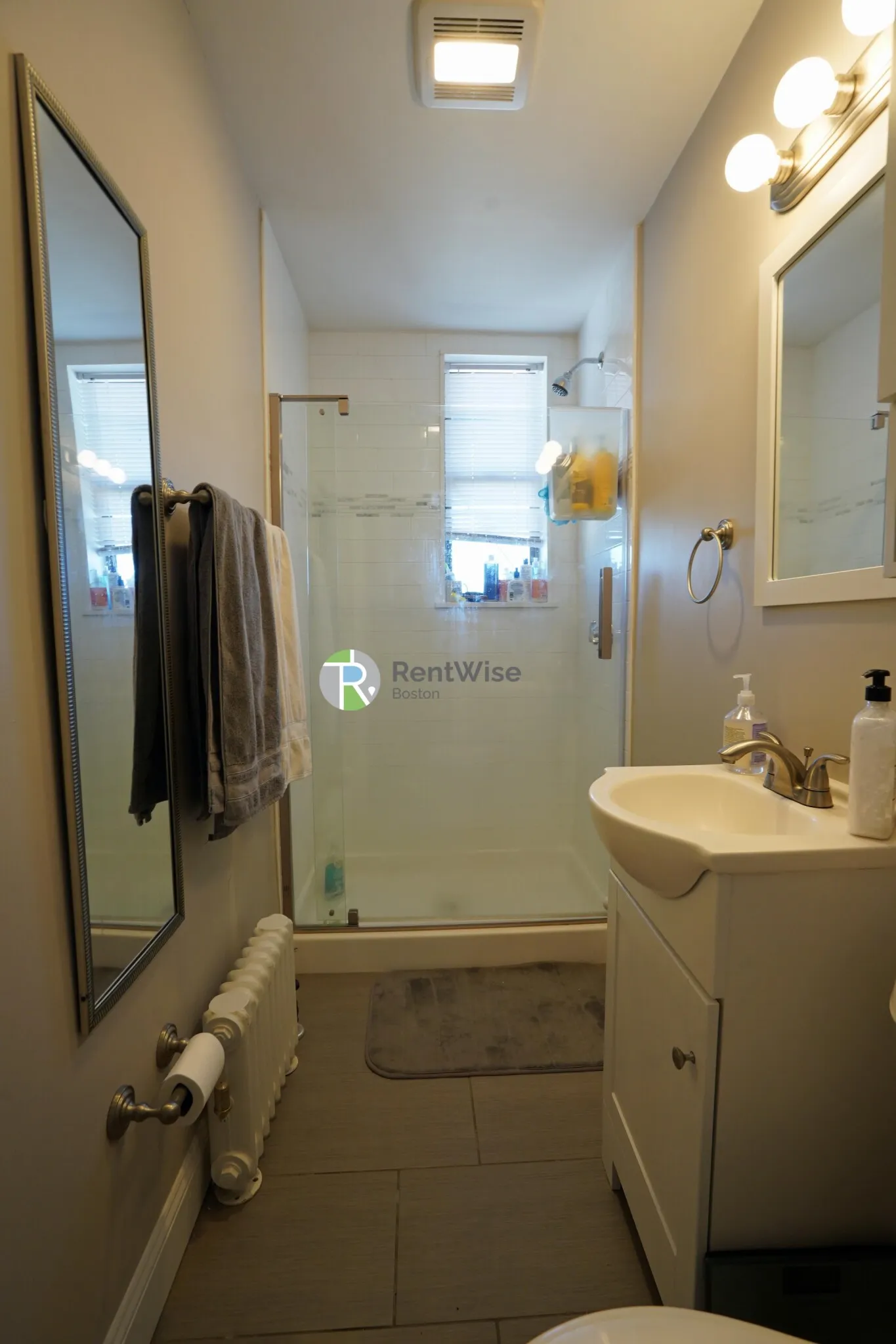 56 Gardner St, Allston