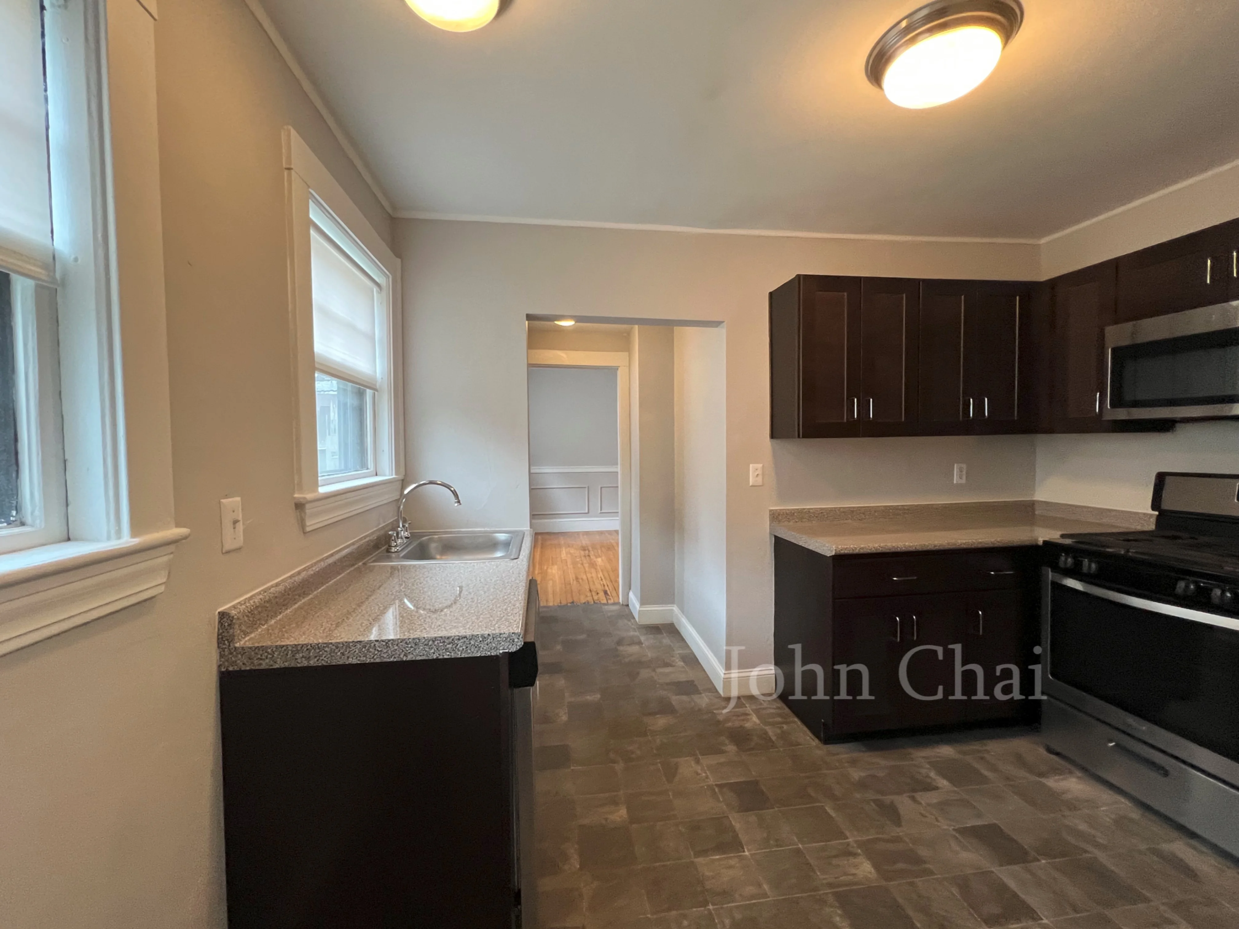 136 Arlington St, Oak Square