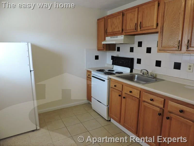 17 Pine St, Central Square