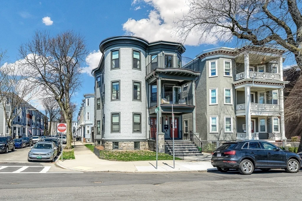 1650 Columbia Rd, South Boston