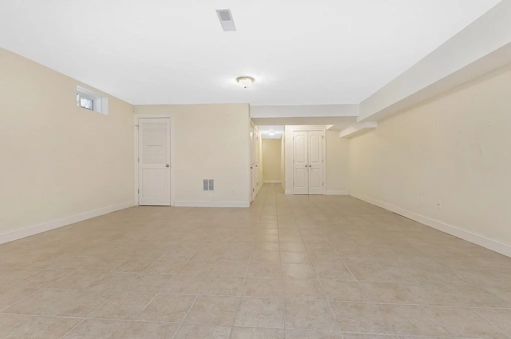 68 Waverley Ave, Newton Corner