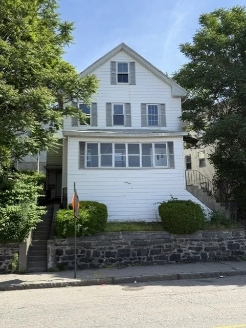 69 E Central St, Worcester