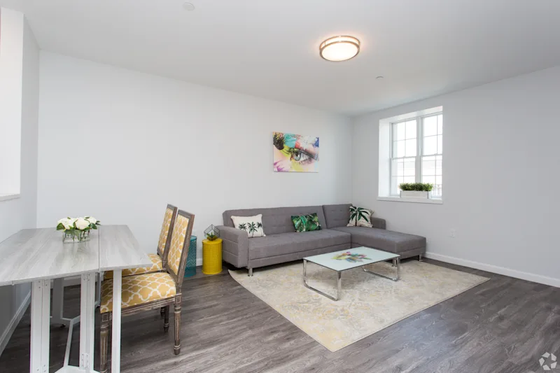 1505 Commonwealth Ave, Brighton