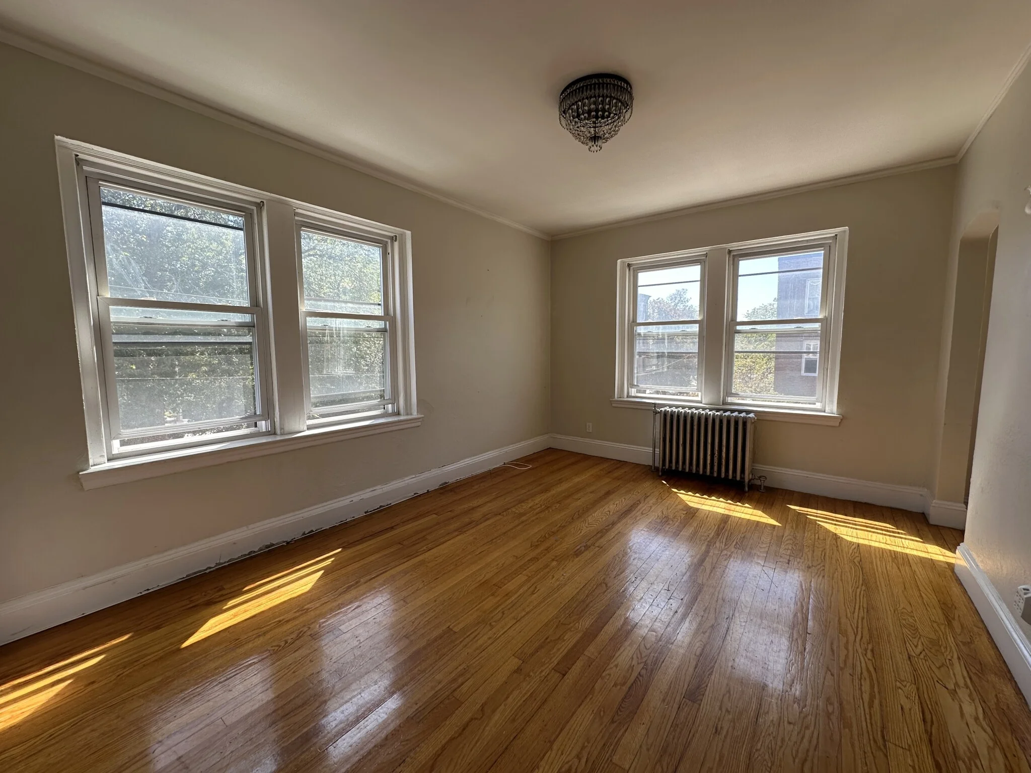 81 Strathmore Rd, Brighton