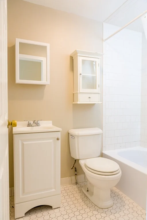 21-23 Pennsylvania Ave, East Somerville