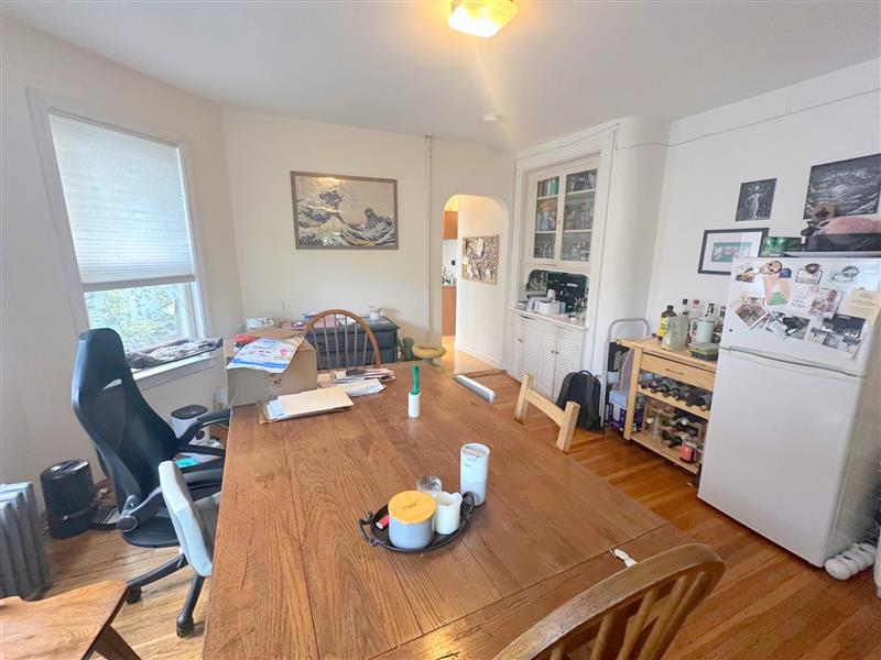 10 Rogers Ave, Powder House Square