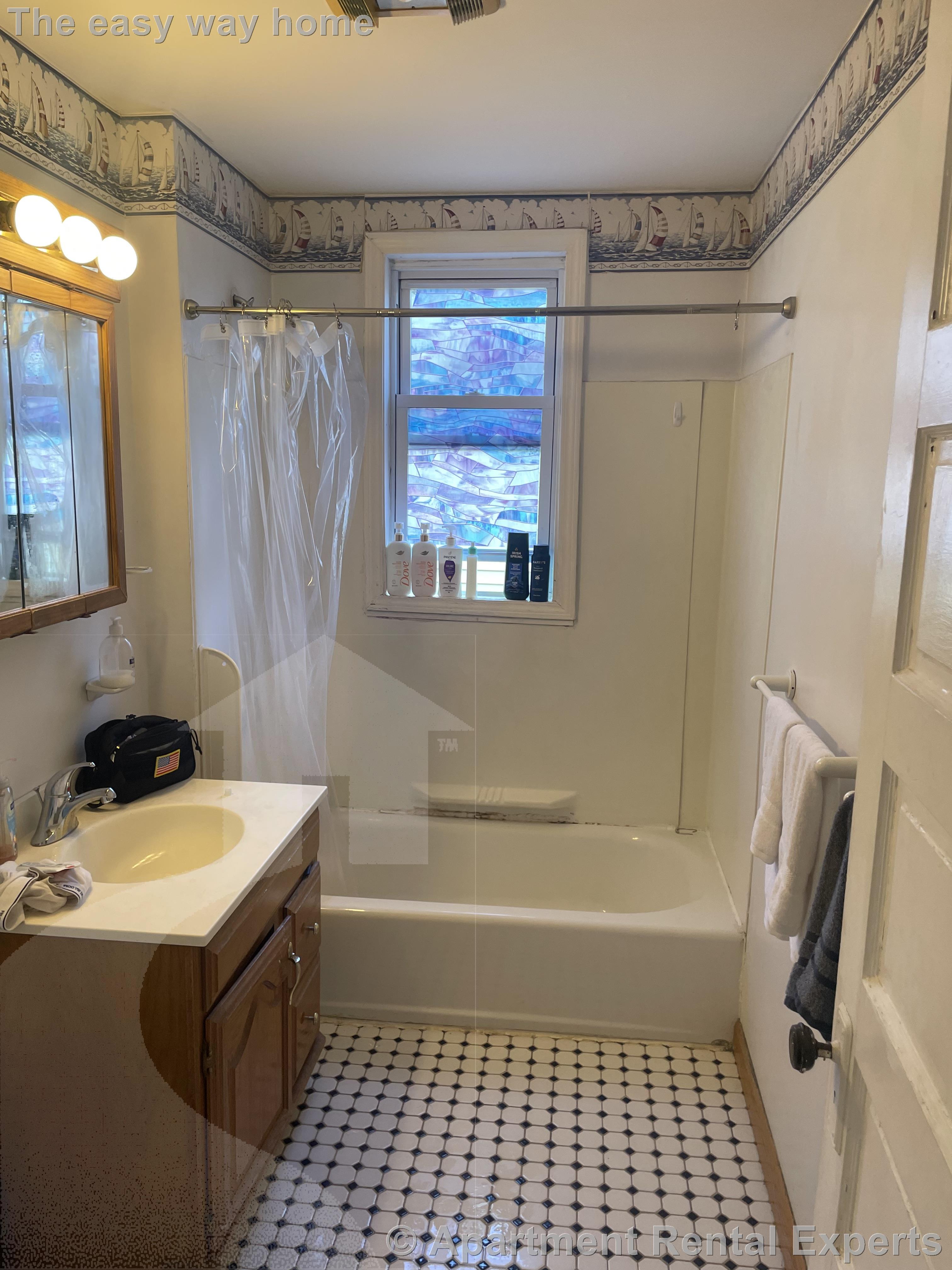 67 Easton St, Allston