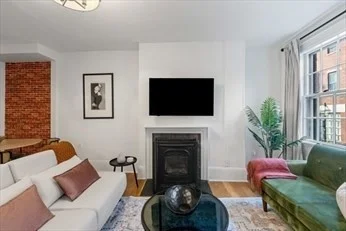 102 Revere, Beacon Hill